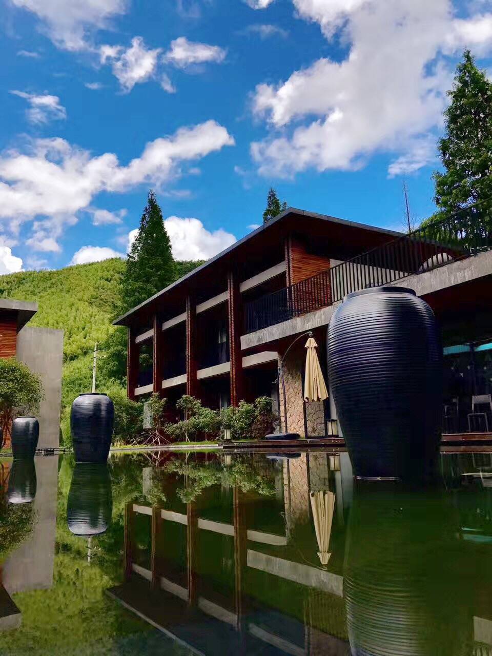 莫干山悠然九希，面朝竹海背向茶山的避暑圣地