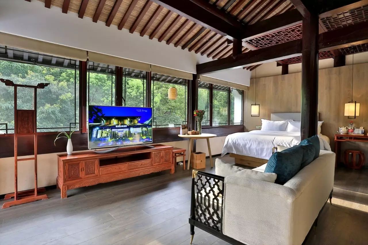 美豪西湖店，枕著西湖的美景入眠