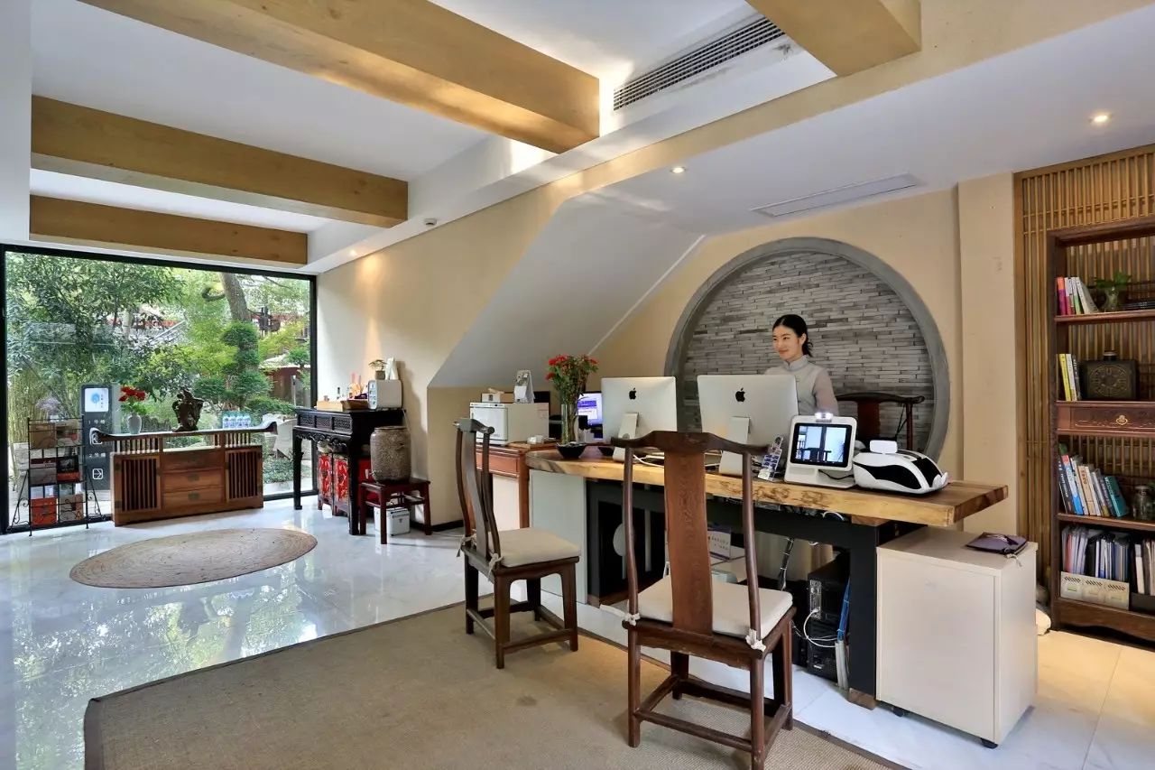 美豪西湖店，枕著西湖的美景入眠