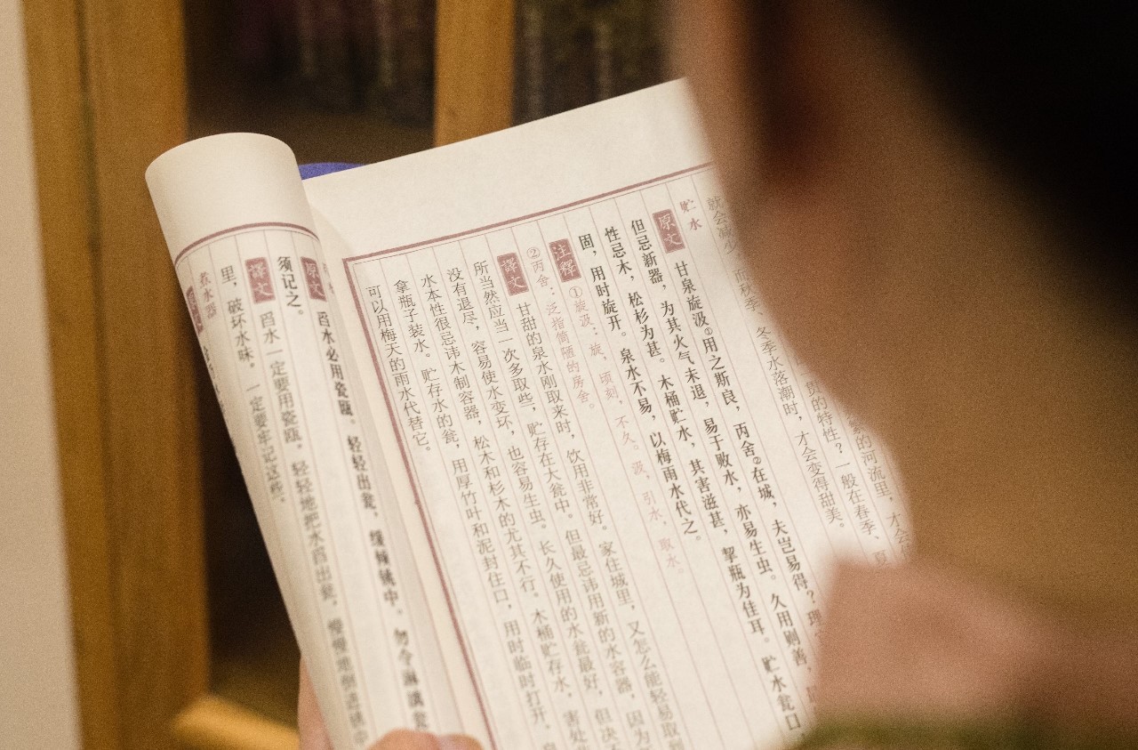 烏龍先生，用心做好茶發(fā)揚博大精深的茶文化