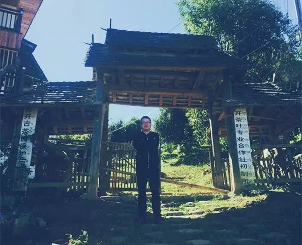 烏龍先生，用心做好茶發(fā)揚(yáng)博大精深的茶文化