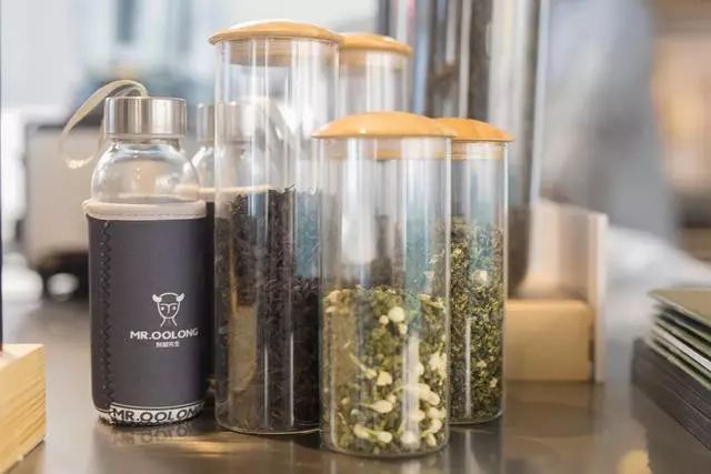 烏龍先生，用心做好茶發(fā)揚(yáng)博大精深的茶文化