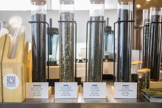 烏龍先生，用心做好茶發(fā)揚(yáng)博大精深的茶文化