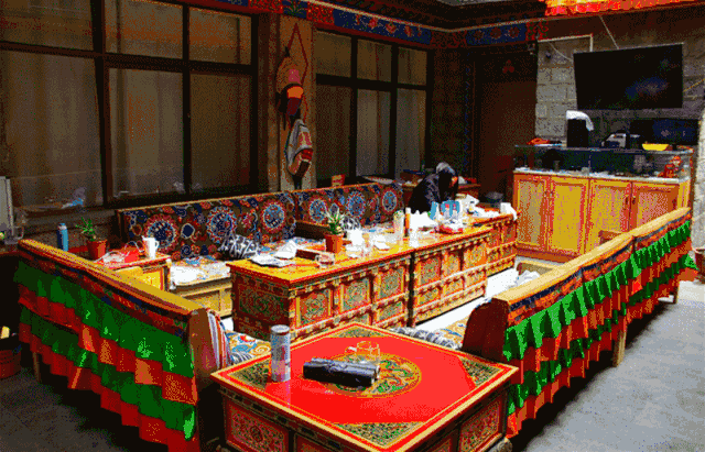 湖州嶺霧，在云霧之巔把自然搬進屋內(nèi)