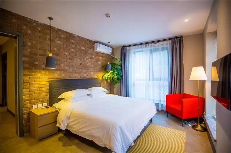 北京金岳臺溫泉酒店，承載著上個世紀(jì)的老磚樓