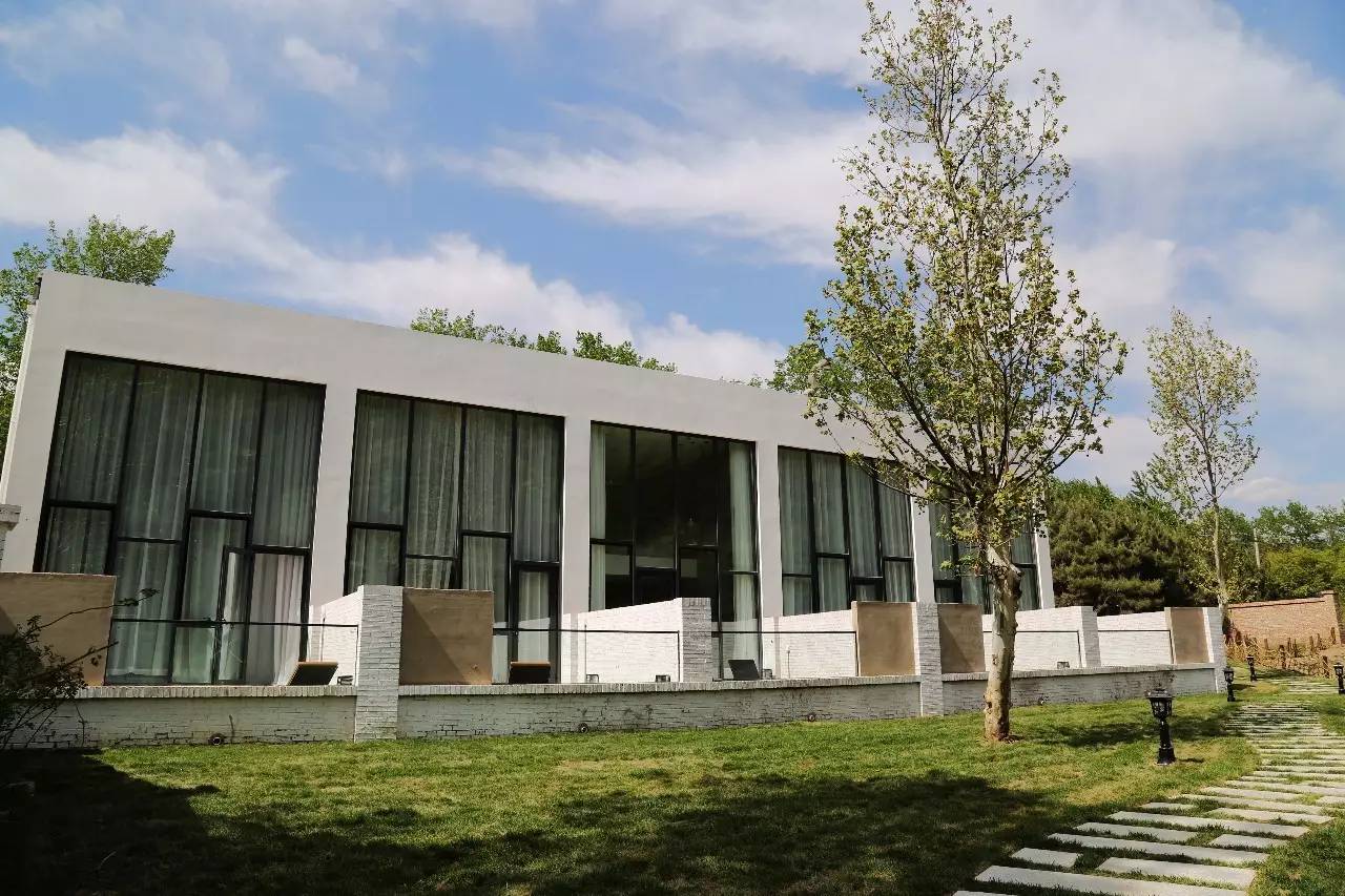 北京金岳臺溫泉酒店，承載著上個世紀(jì)的老磚樓