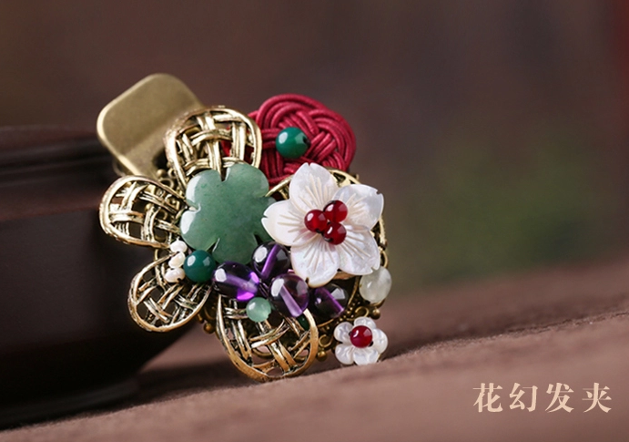 古風(fēng)金屬花朵發(fā)飾民族風(fēng)盤(pán)發(fā)發(fā)夾頭飾