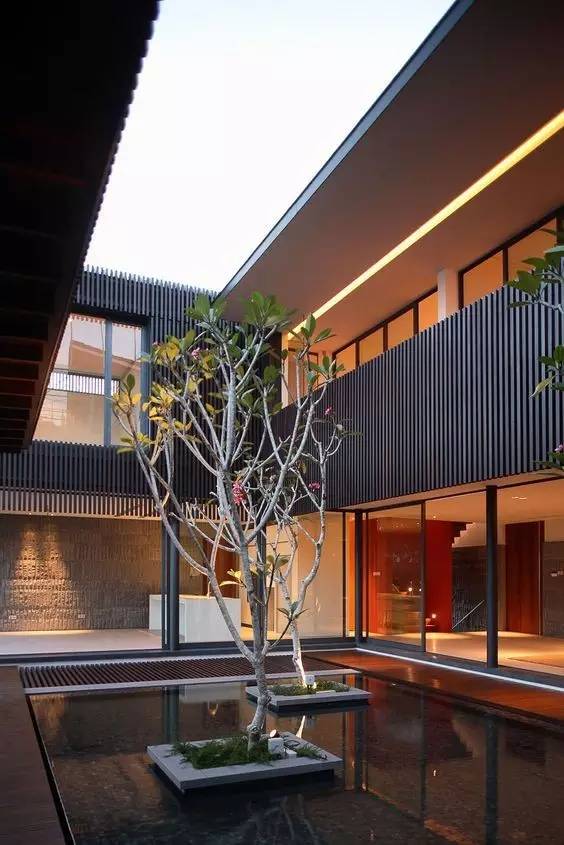 中國的四合院，才是真正的豪宅!