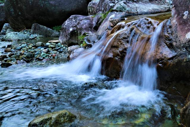 云門(mén)山居，雕琢廚藝隱居世外匠心如一