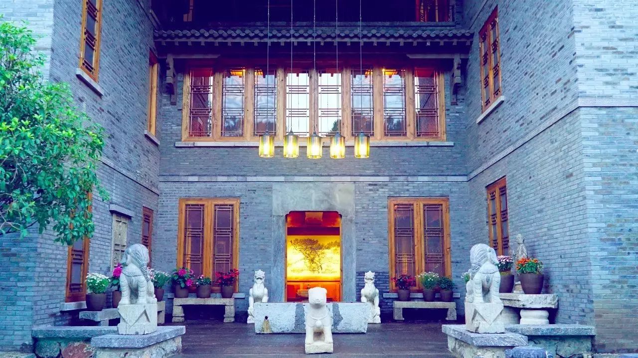 松贊麗江林卡，歷經(jīng)千百年歲月流淌的歷史古建