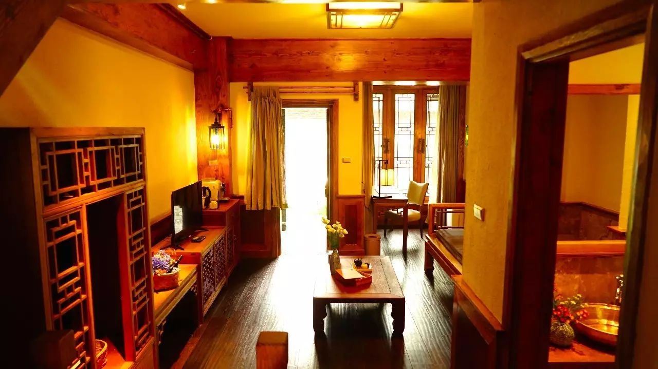 松贊麗江林卡，歷經(jīng)千百年歲月流淌的歷史古建