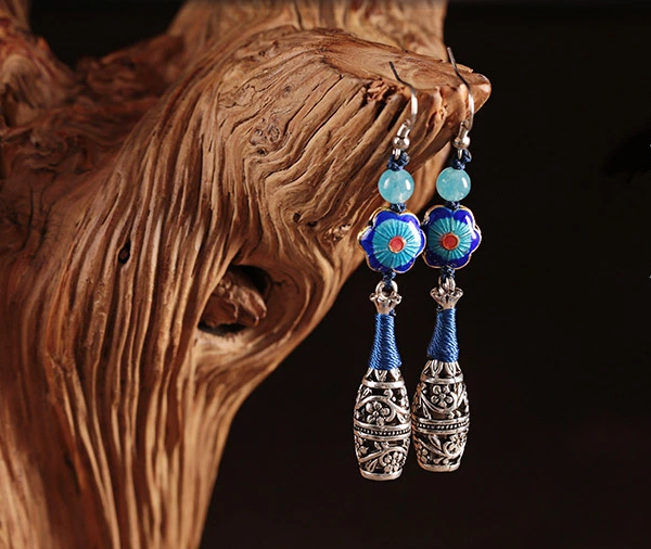 氣質(zhì)鏤空耳墜家佳樂文學(xué)復(fù)古風(fēng)耳環(huán)首飾