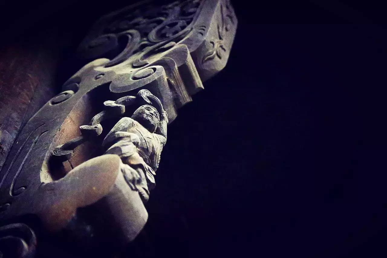 塘棲古鎮(zhèn)小茶姑娘，古鎮(zhèn)溪邊沐浴清風(fēng)滌蕩心靈