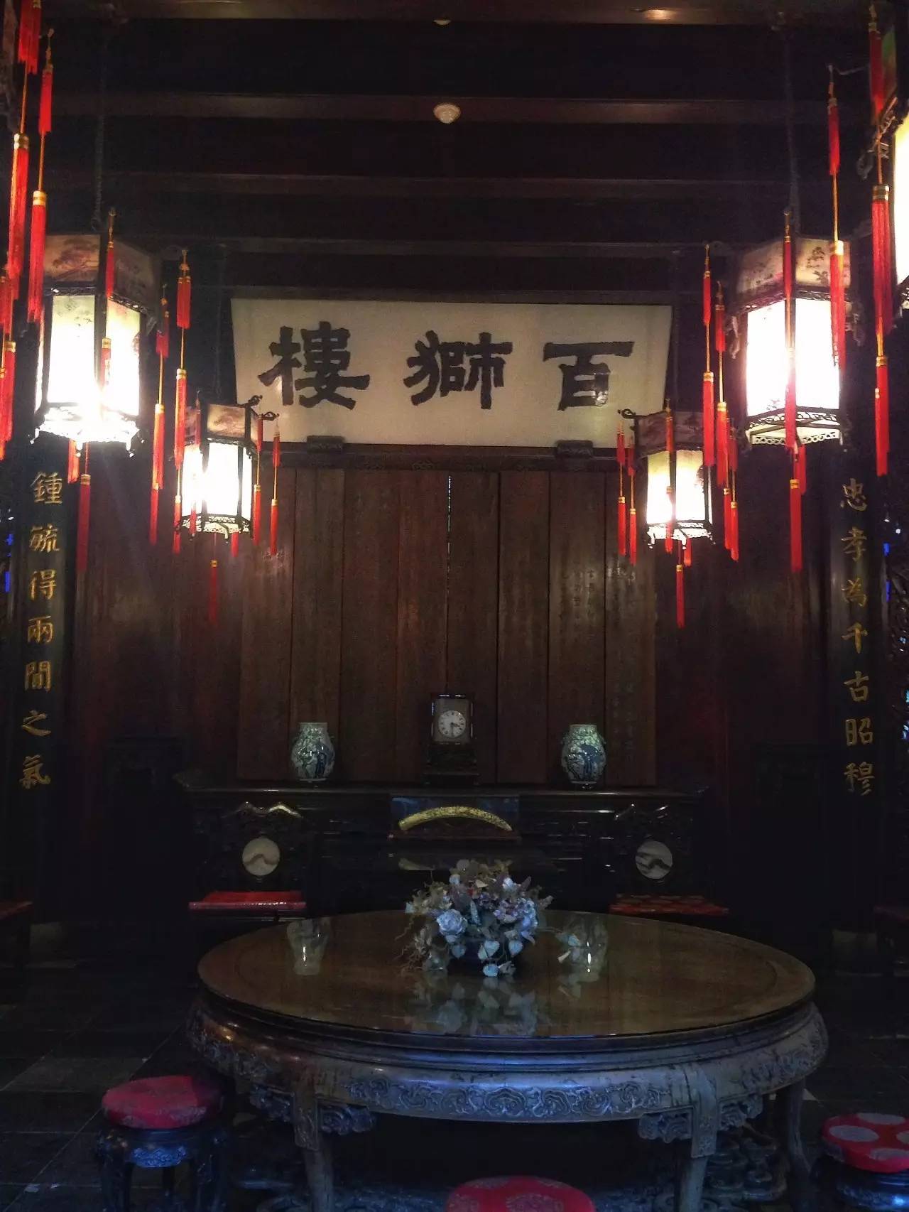 江南豪宅，淺談用紫檀和花梨木建的胡雪巖故居