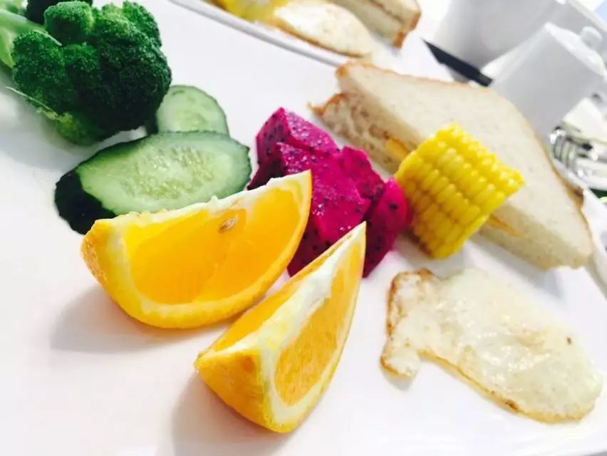 杭州·若白雅苑，擁有無(wú)邊泳池「最好泡民宿」