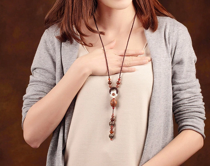 復(fù)古文藝天珠菩提根毛衣鏈項(xiàng)鏈?zhǔn)罪? src="/wenxue/d/file/bigpic/190404/04/13-1F9251GH9.png" style="height: 535px; width: 750px;" / data-DfnO="K0ICUZ"><br / data-0kKk="FhCGDe">
	<img alt=