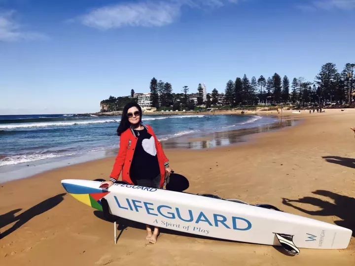 翡翠灣，在遼闊的海洋前做回?zé)o憂快樂的自我