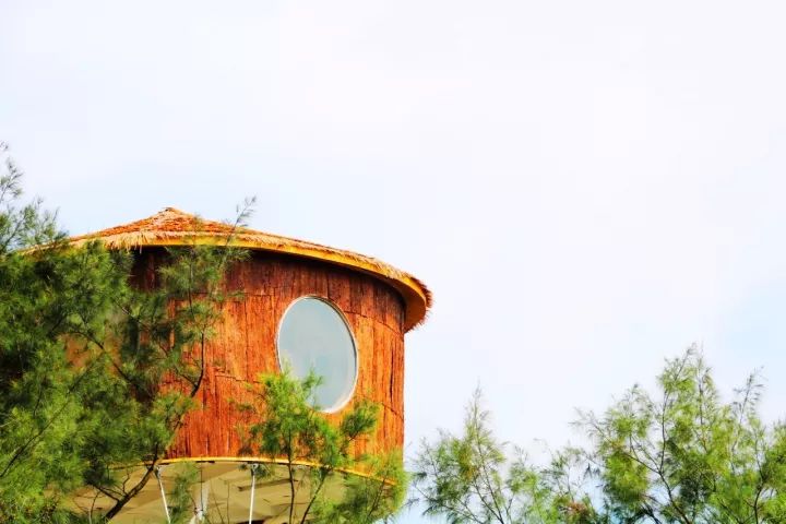 翡翠灣，在遼闊的海洋前做回無憂快樂的自我