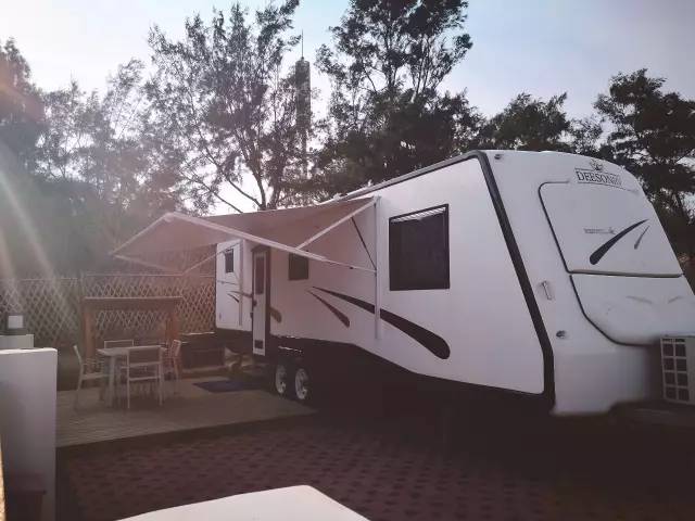 翡翠灣，在遼闊的海洋前做回無憂快樂的自我