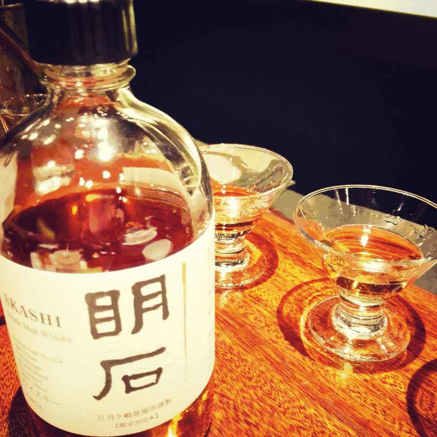 叢山茶境，一片天一座山忘了山外忘卻自己