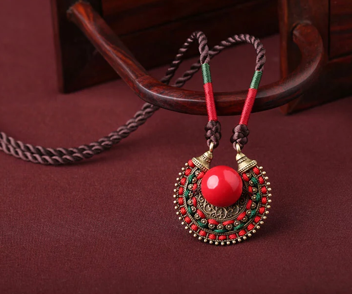 紅色吊墜鎖骨鏈復(fù)古項鏈?zhǔn)罪? src="/wenxue/d/file/bigpic/190404/04/13-1F92P92047.png" style="height: 540px; width: 750px;" / data-HTBy="0JhAyF"><br / data-gkvw="0PzNMd">
	<img alt=