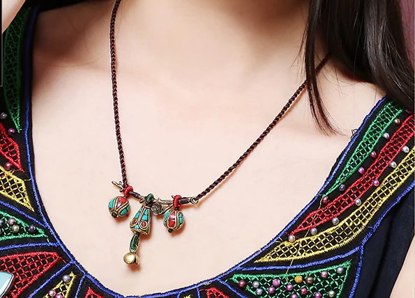 異域風(fēng)情鎖骨鏈個性時尚項鏈?zhǔn)罪? src="/wenxue/d/file/bigpic/190404/04/13-1F92Q12542-50.png" style="width: 750px;" / data-u5uz="Hj2cLj"><br / data-1Wl7="NS79Da">
	<img alt=