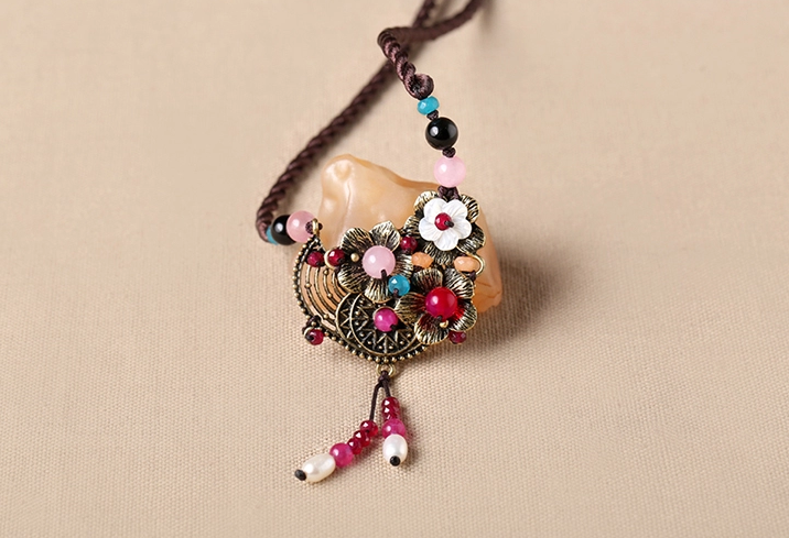 復(fù)古文藝鎖骨鏈時(shí)尚項(xiàng)氣質(zhì)項(xiàng)鏈?zhǔn)罪? src="/wenxue/d/file/bigpic/190404/04/13-1F92Q13412.png" style="height: 598px; width: 750px;" / data-dtCw="aVyToQ"><br / data-JToq="6BgEzp">
	<img alt=