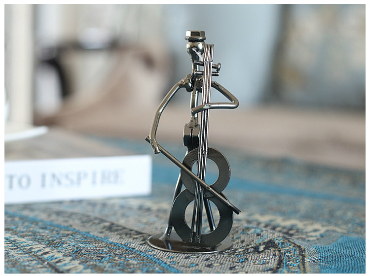 簡約可愛的鐵藝樂隊(duì)抽象藝術(shù)鐵藝品