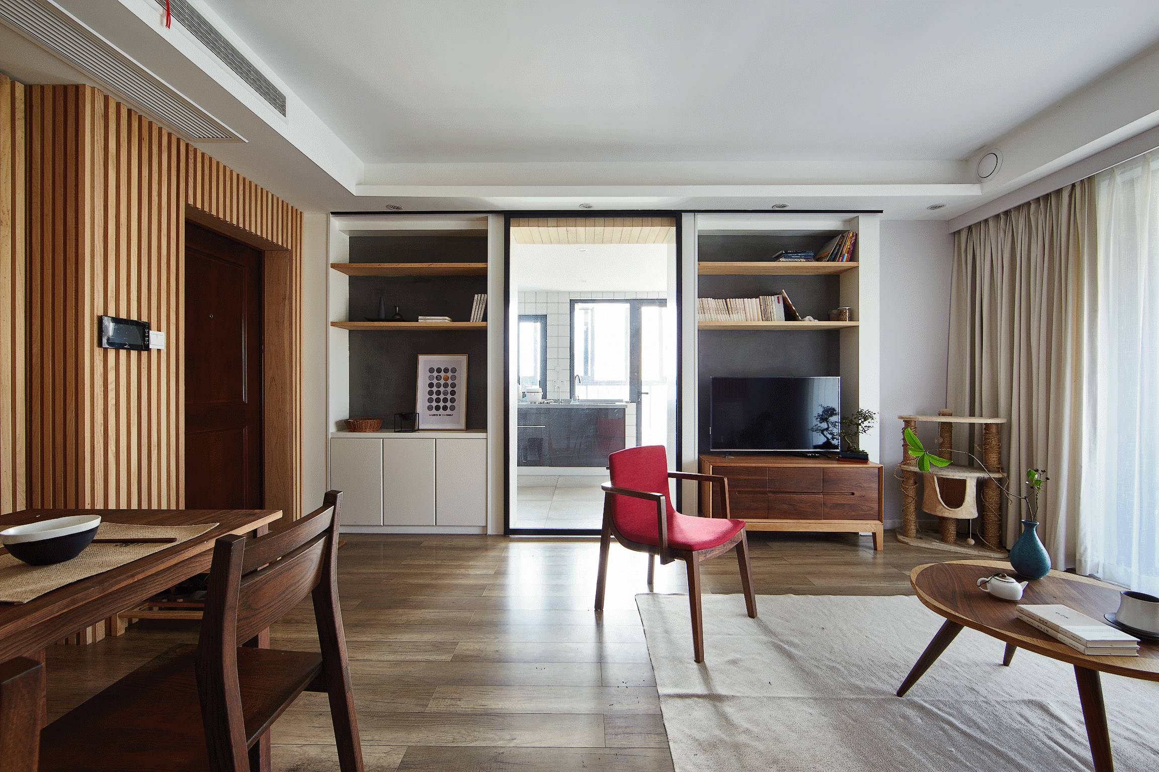 原木清風(fēng)，家理應(yīng)如此