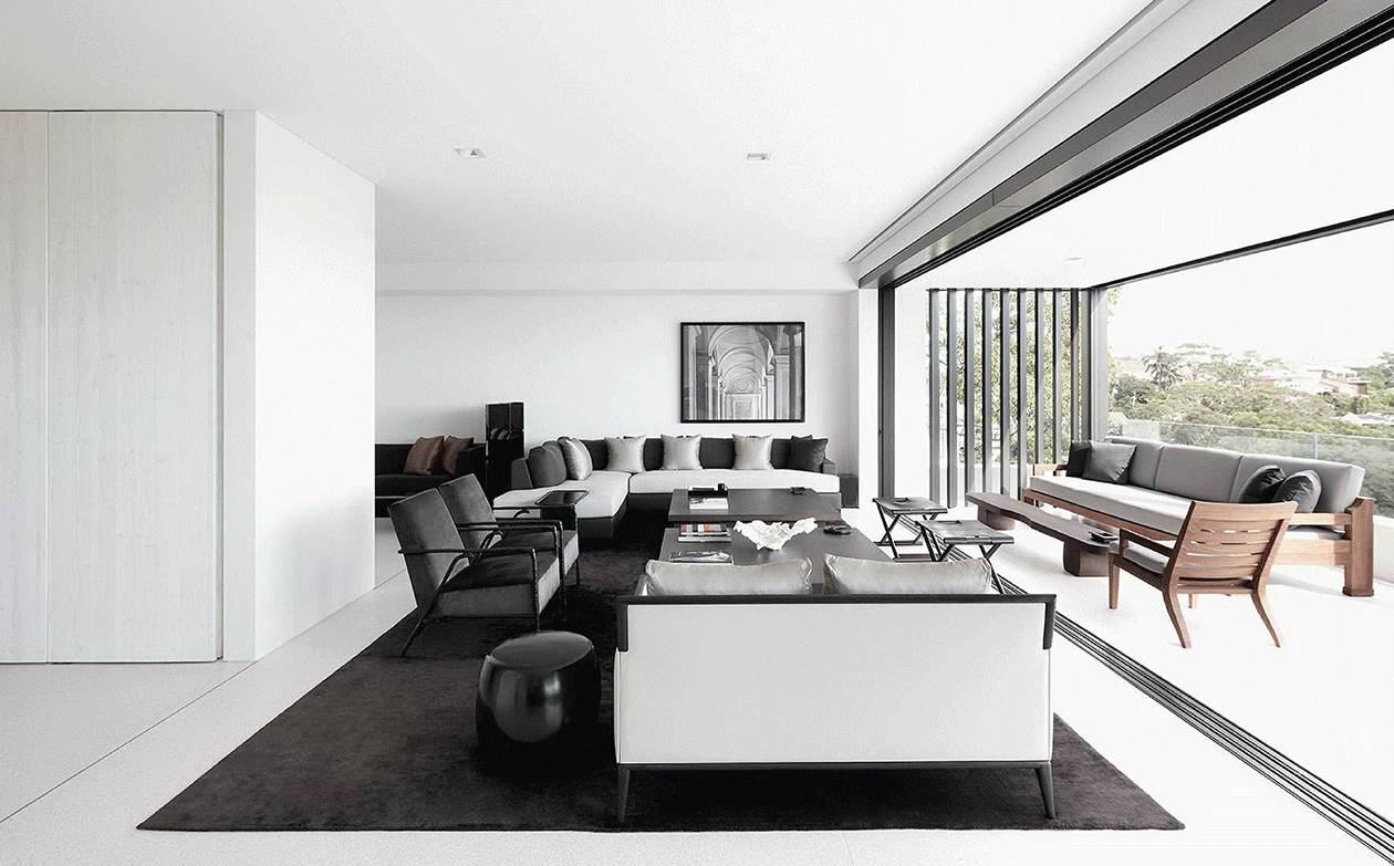 越白越簡，越極致