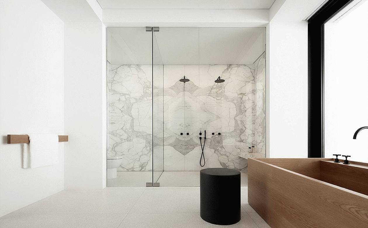 越白越簡，越極致