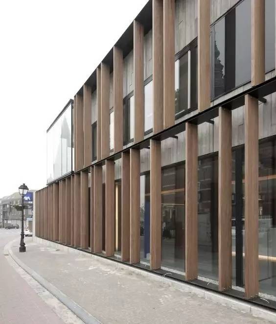 木格柵建筑，次序中的美