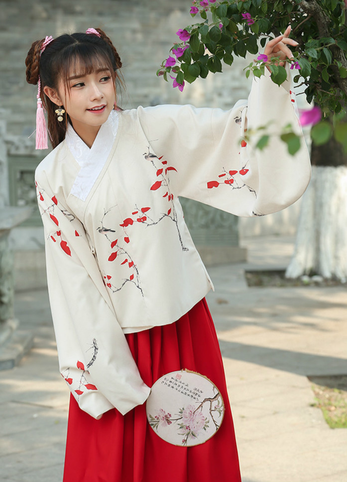 清新淡雅的家佳樂文學(xué)漢服古裝