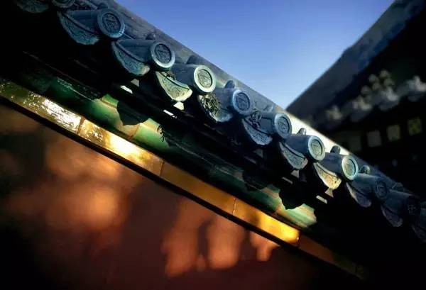 古建筑，一片瓦，遮風擋雨