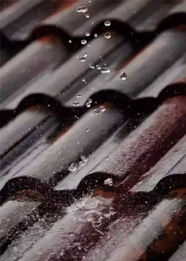 古建筑，一片瓦，遮風擋雨