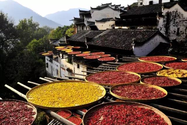 古建筑，一片瓦，遮風(fēng)擋雨