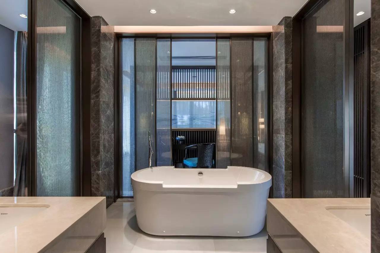 樸質(zhì)的奢華，自然返璞的當(dāng)代別墅設(shè)計(jì)