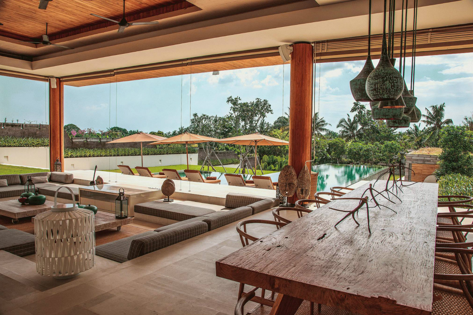 印度臨海別墅設(shè)計 新中式建筑中的木與石