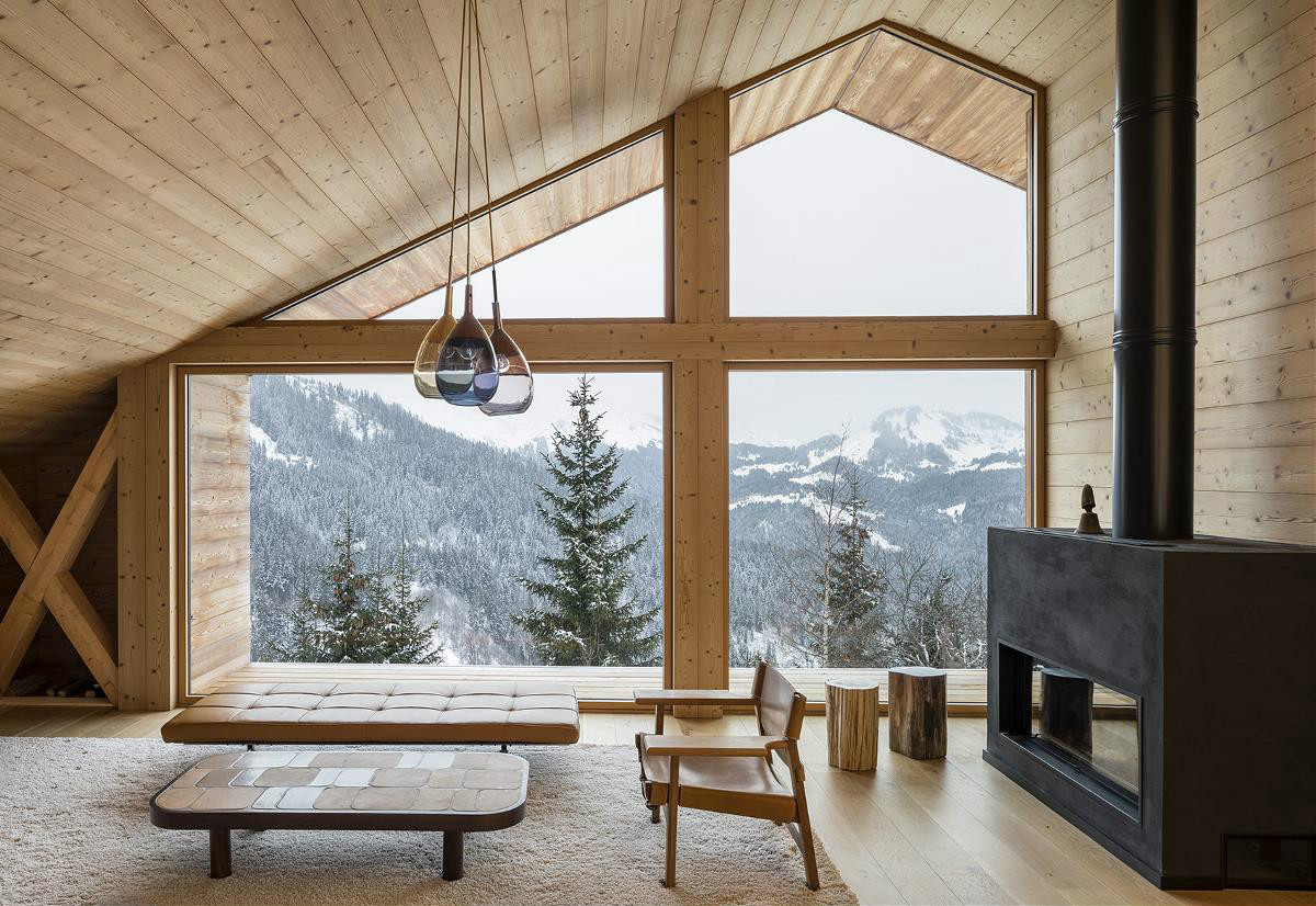 當(dāng)原木遇上雪花別有情調(diào)，雪中木屋設(shè)計(jì)