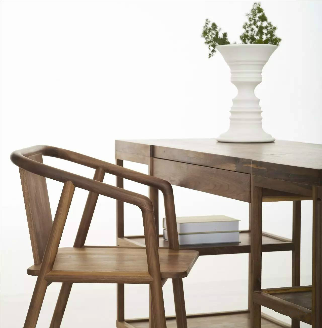 簡(jiǎn)潔大氣的中式家具，傳統(tǒng)之美！