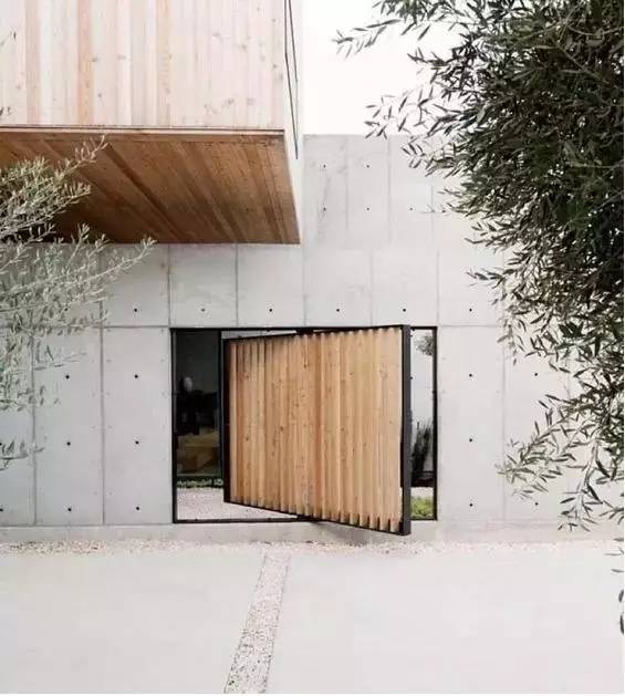 水泥墻樸素寂靜的美，庭院設(shè)計