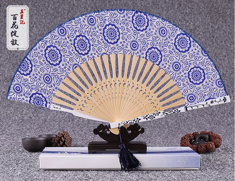 家佳樂(lè)文學(xué)青花瓷古典真絲折扇