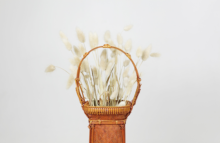 民藝文藝風(fēng)范的手工竹編長(zhǎng)口提籃