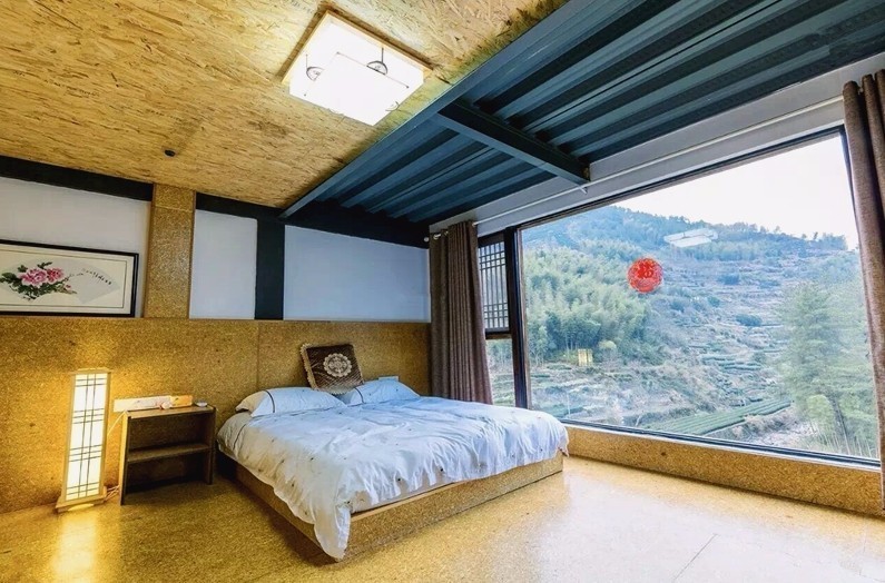 閑思居民宿，暢游在清涼山泉