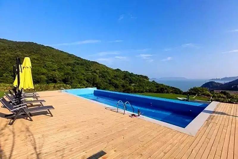 日出三舍，最美海岸線上的海景泳池