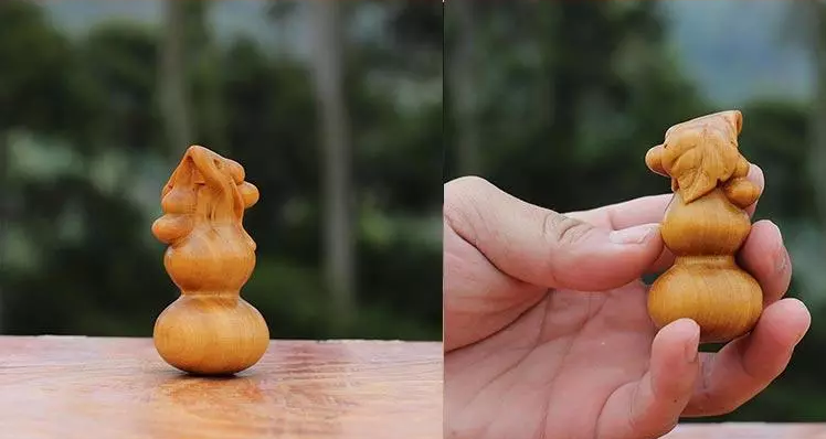 一組迷你可愛(ài)的手把件木雕工藝品