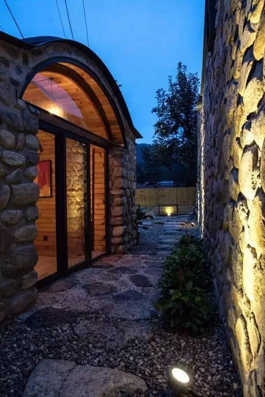 大舍為鄰，北京懷柔民宿設(shè)計(jì)