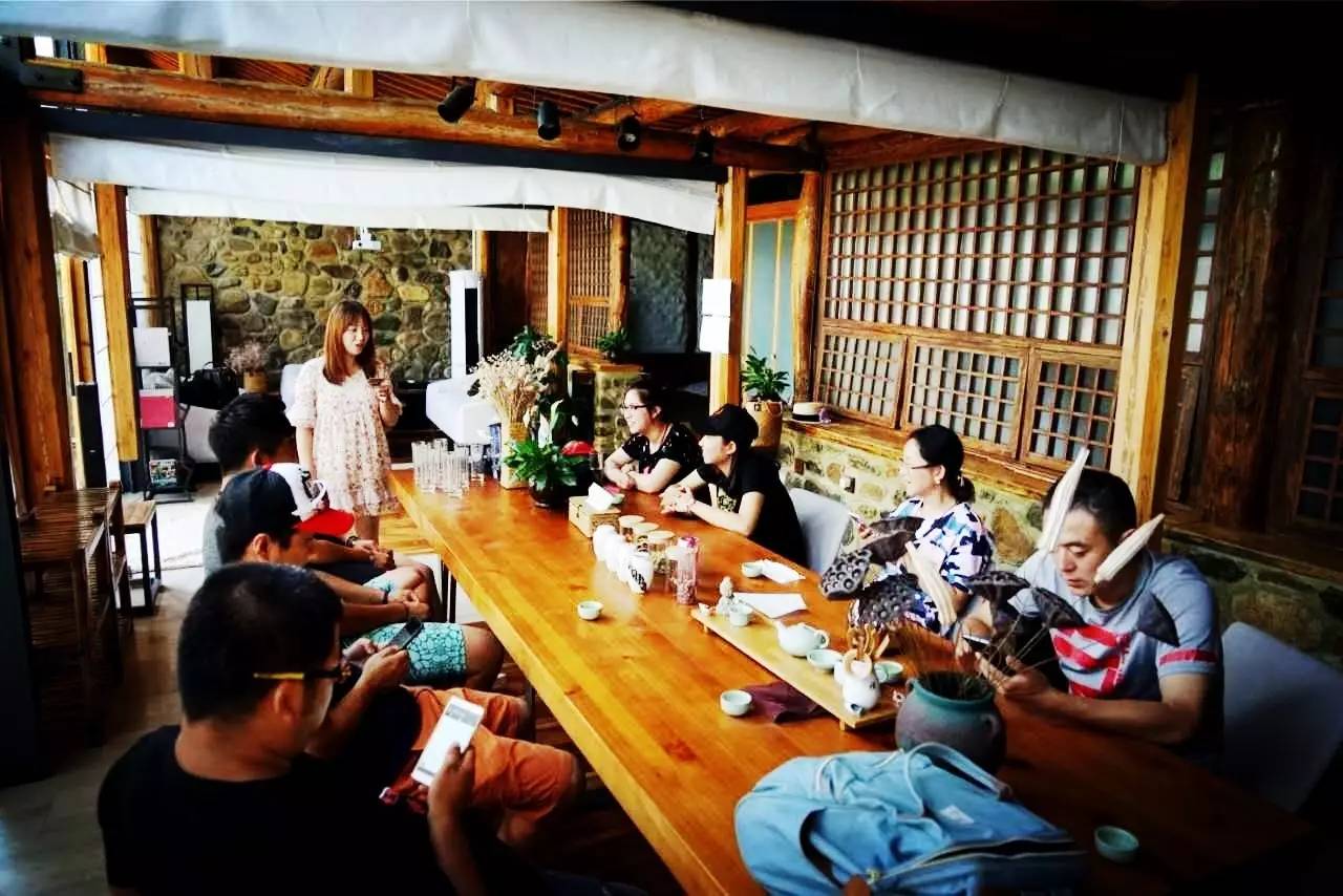 大舍為鄰，北京懷柔民宿設(shè)計(jì)