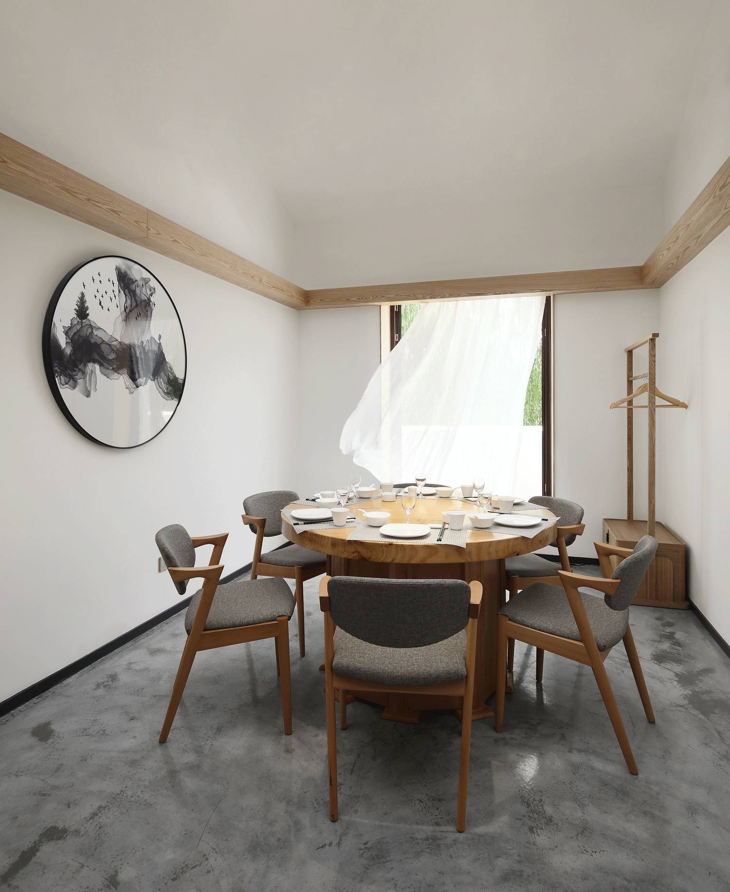 樸素安靜的禪意原木空間，中式裝修造景藝術