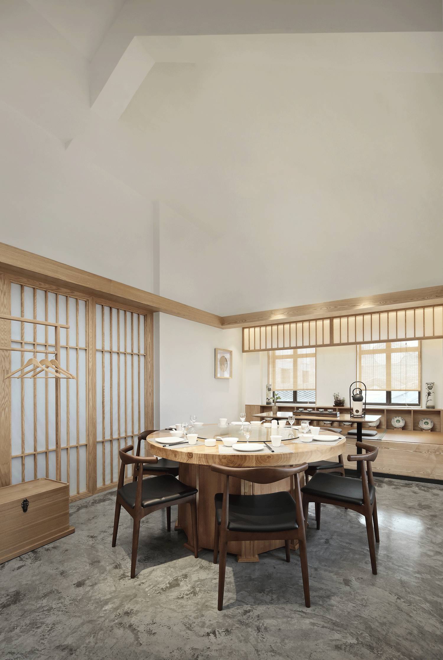 樸素安靜的禪意原木空間，中式裝修造景藝術(shù)